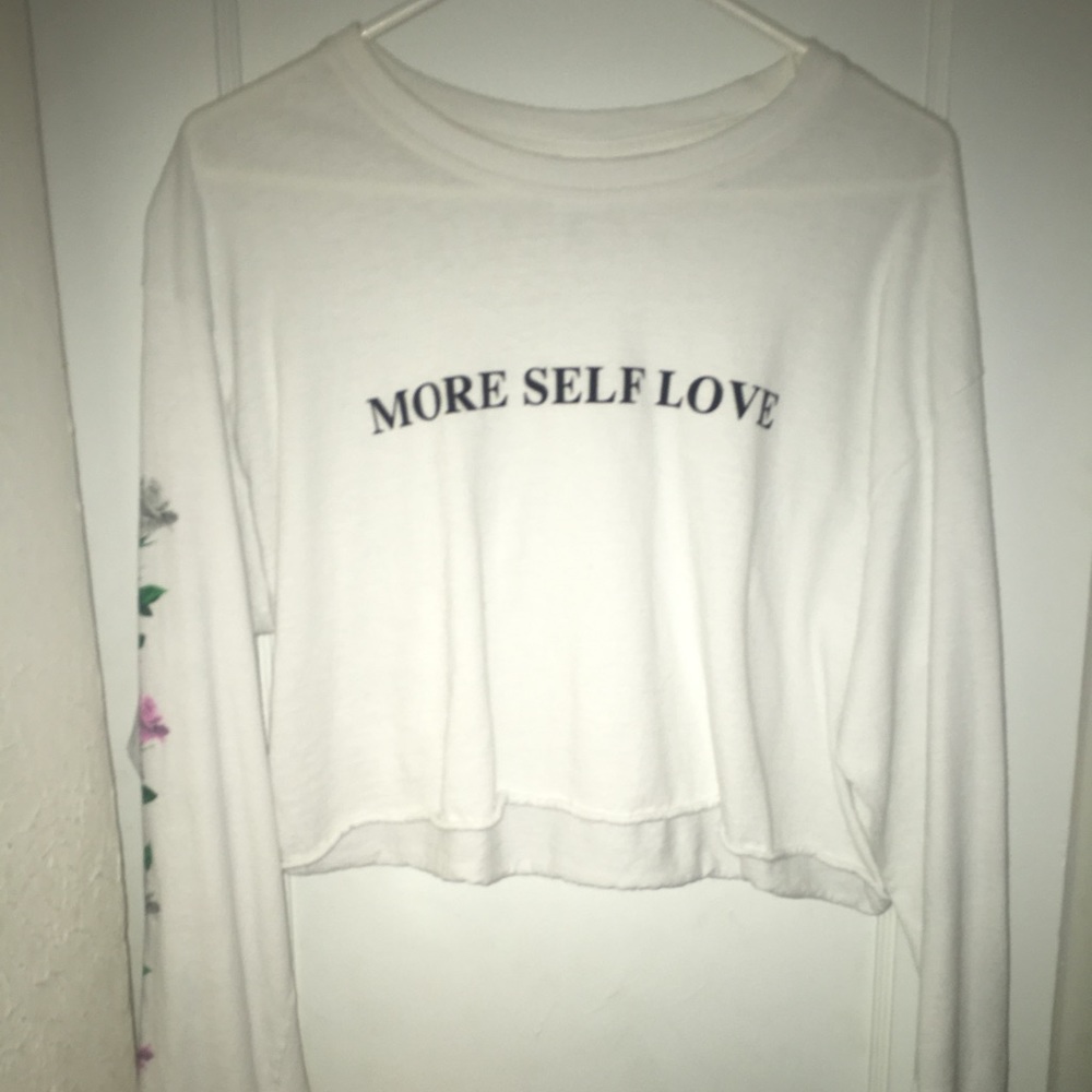 Long sleeve crop top